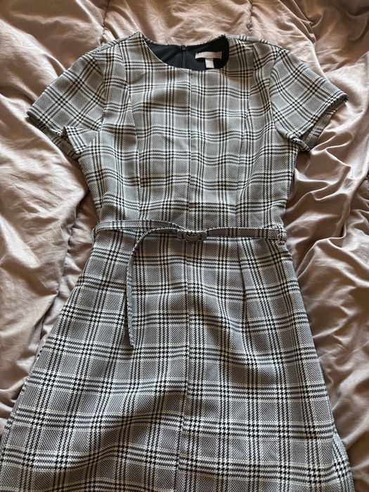 Рокля, чисто нова