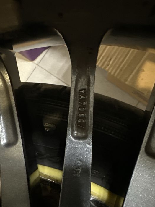 Vand sau achimb jante MAK