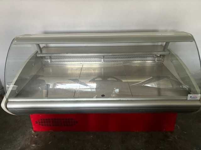 Vitrină frigorifică orizontală