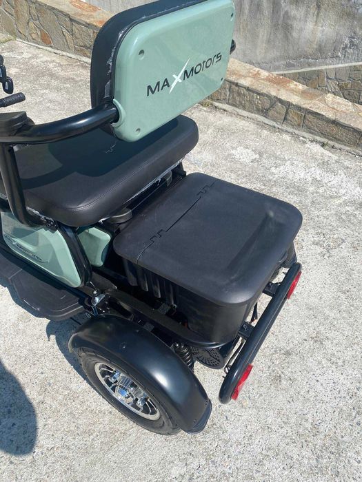 Електрическа триместна триколка MaxMotors X1 1500W Gray