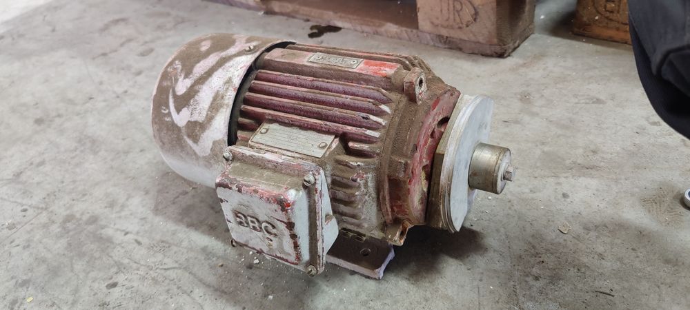 Motor vibrant, 0.65kW, 1500rpm