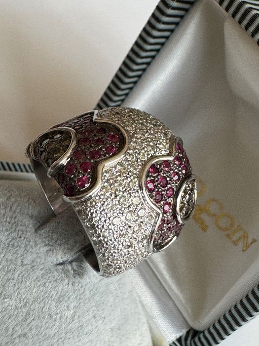 Атрактивен 18К Италиански Златен Пръстен 15,5г с Диаманти и Рубини;