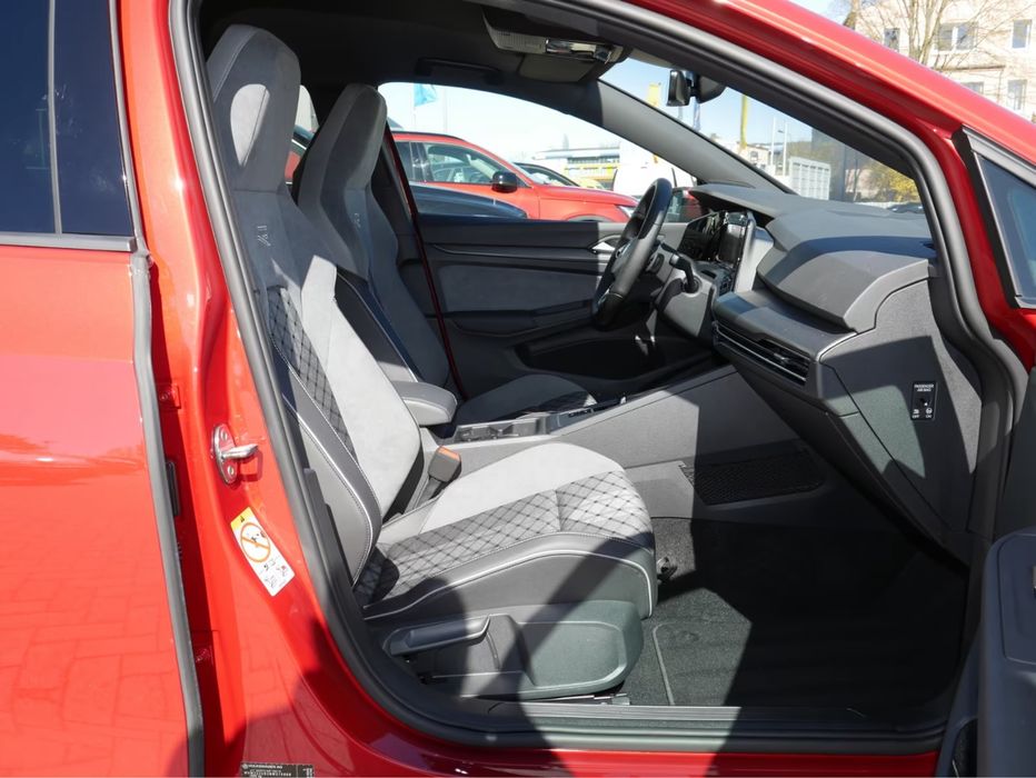 Dezmembrez VW Golf 8 2.0TDI, cod motor DTT