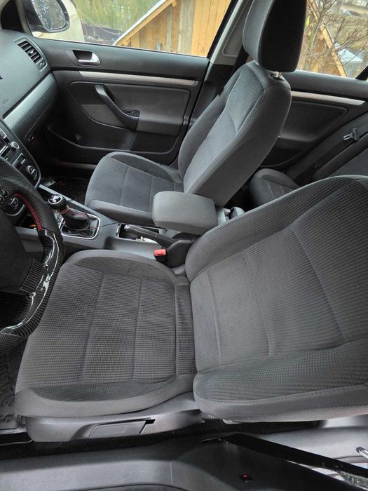 Vand Volkswagen Jetta 2009,1.9 TDI,105 CP