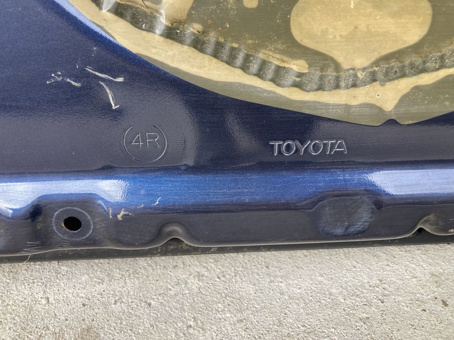 Предна дясна врата за тойота ланд крузер J120 /Land Cruiser 03-08г