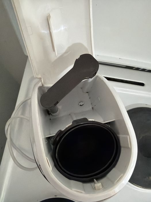 Капельная кофеварка Konka