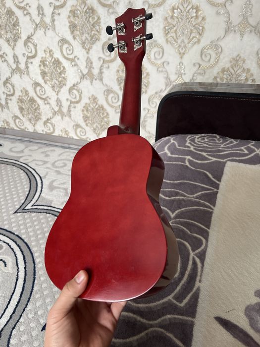 укулеле хороши есть обмен на гитару