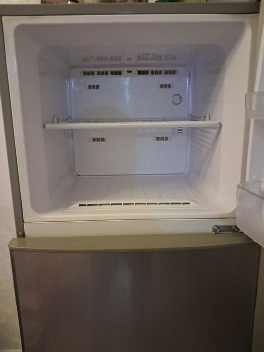 Холодильник продам