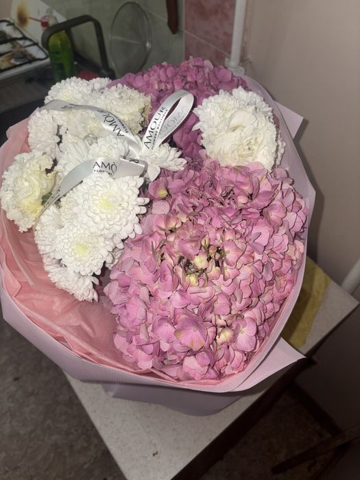 Цветы свежые  срочна  торг имееться