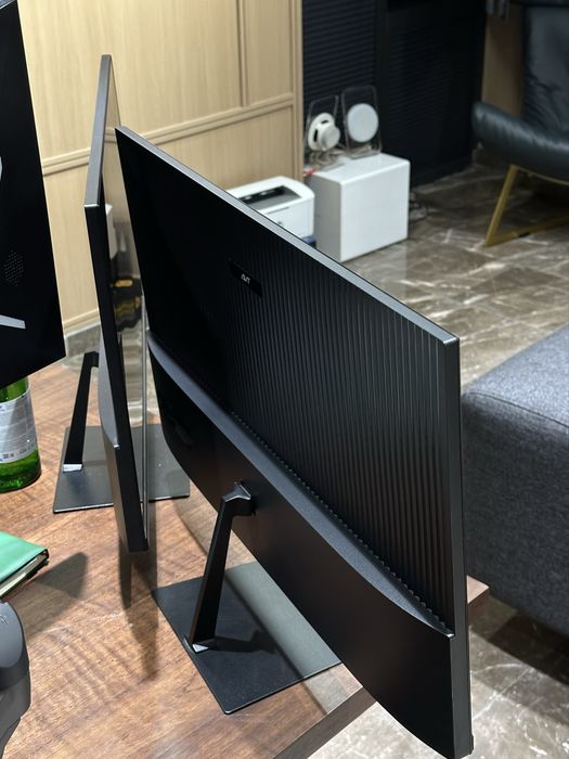 Avt 24 120fps manitor