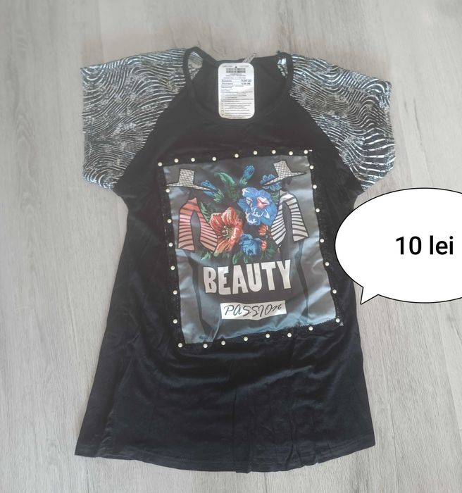 Tricou de dama cu eticheta