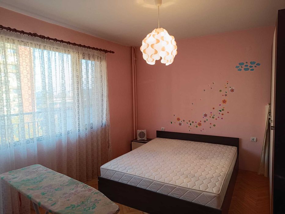 Дава се под наем Тристаен апартамент в Пловдив, Център - 120 кв.м за 358 € - Снимка #6