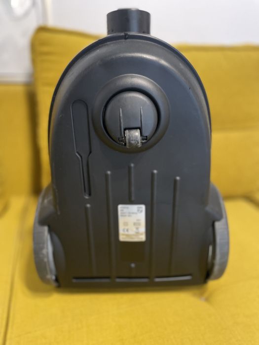 Aspirator Philips Power pro Expert Cyclone 6