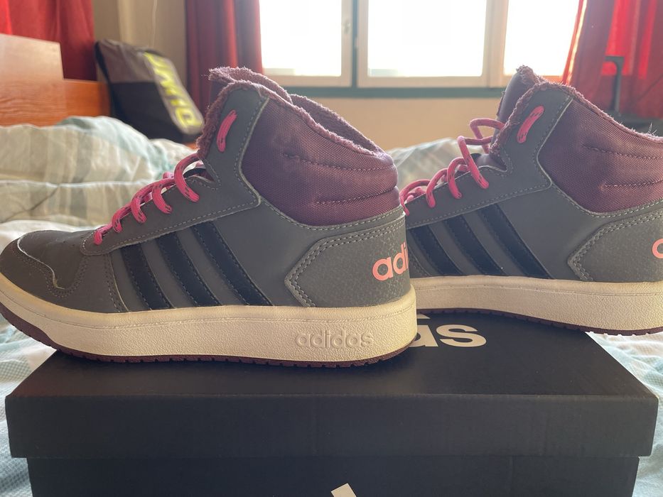 Зимни кецове Адидас