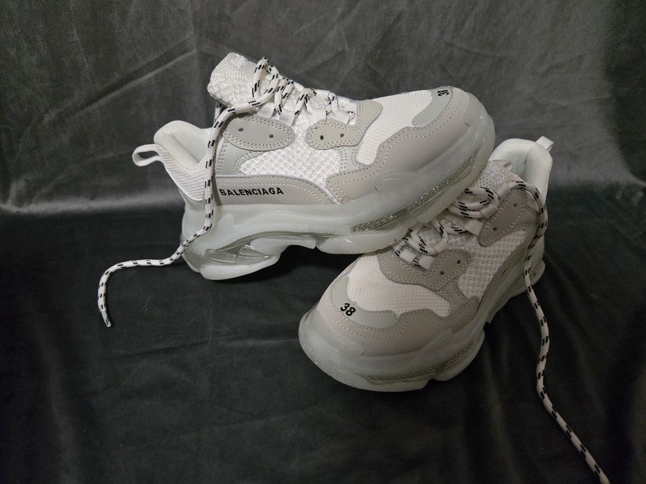 Бели маратонки - Баленсиага