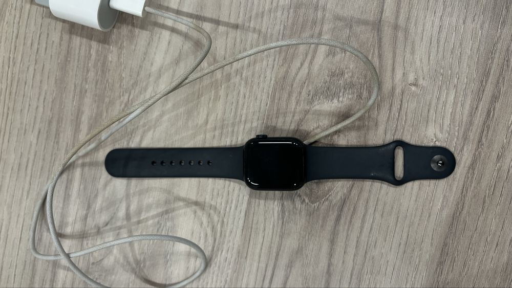Часы apple watch 9