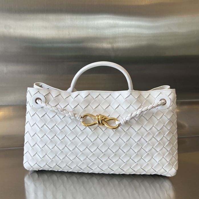 Geanta Bottega Veneta Andiamo 29 cm alb, Premium