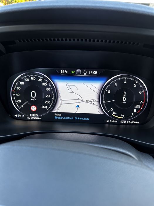 VOLVO XC40 2021 — imagine 4