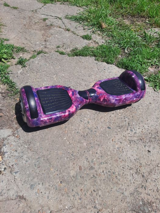 Vând HOVERBOARD FARA BATERIE preț 200 Lei