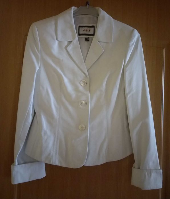 Geaca din piele naturala