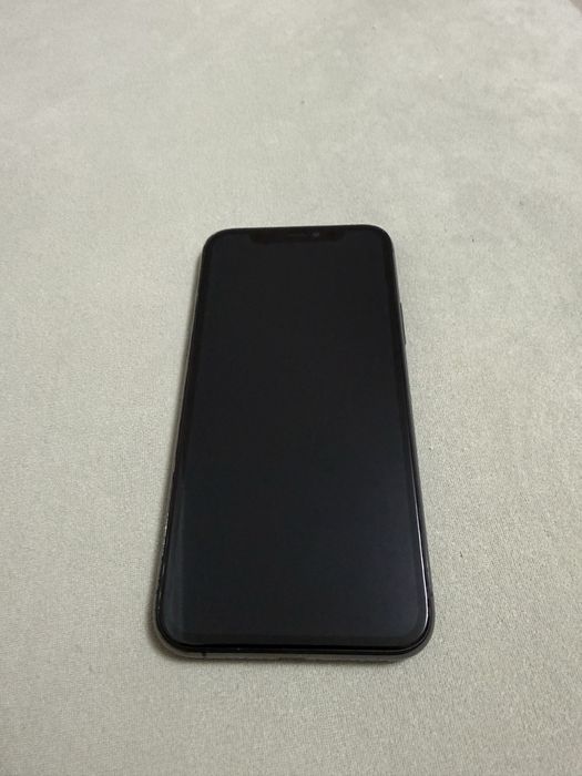 Продам iphone 11 pro 64 gb