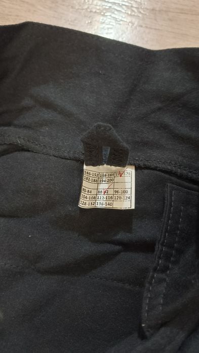 Продаю спец одежду угнеупорную