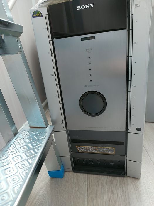 Продам музыкальный центр