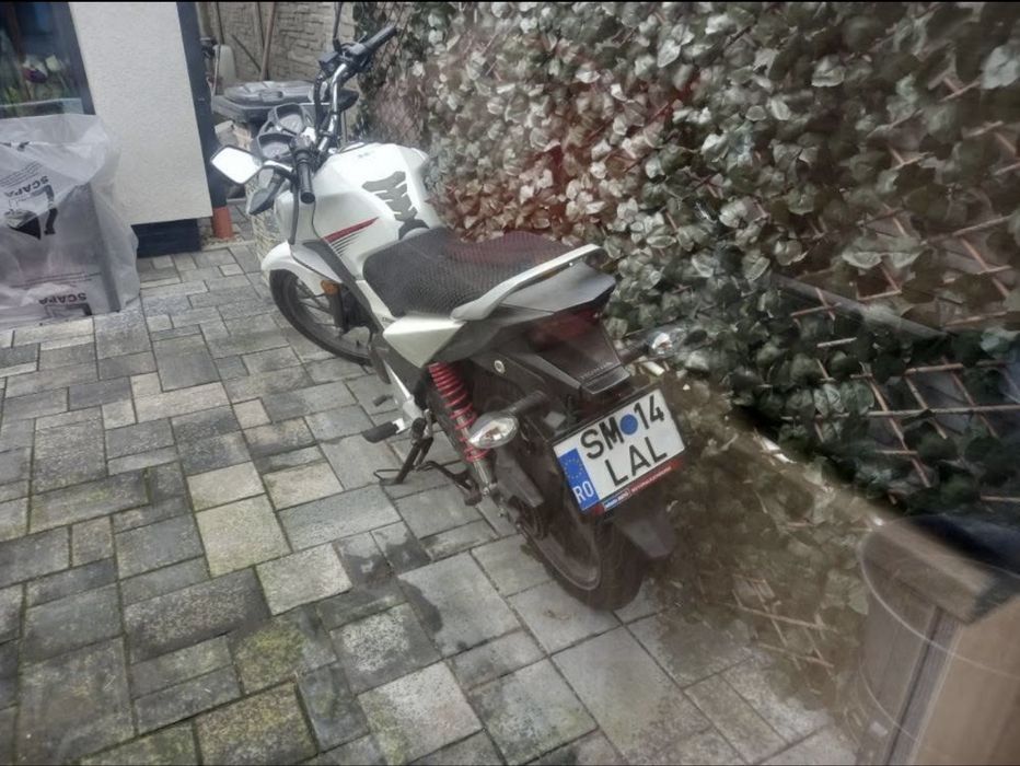 Motocicleta Honda 125