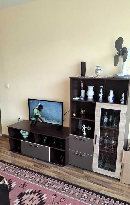 Давам апартамент под наем