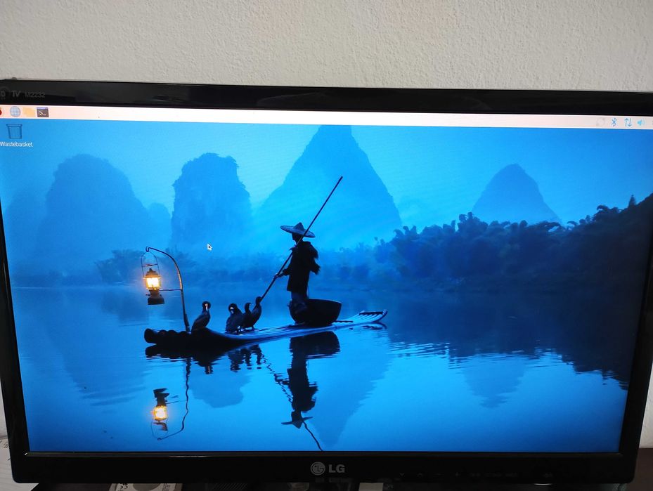 Raspberry Pi 3B+ 1GB Flirc Case 32GB MicroSD