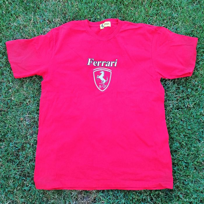 Фенски фланелки FERRARI и MERCEDES