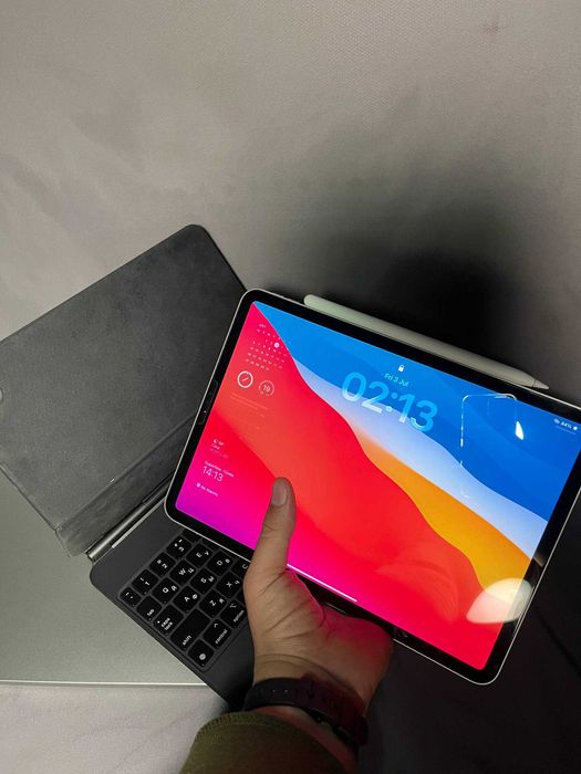 iPad Pro 11" M1 | 128GB + Magic Keyboard + Apple Pencil