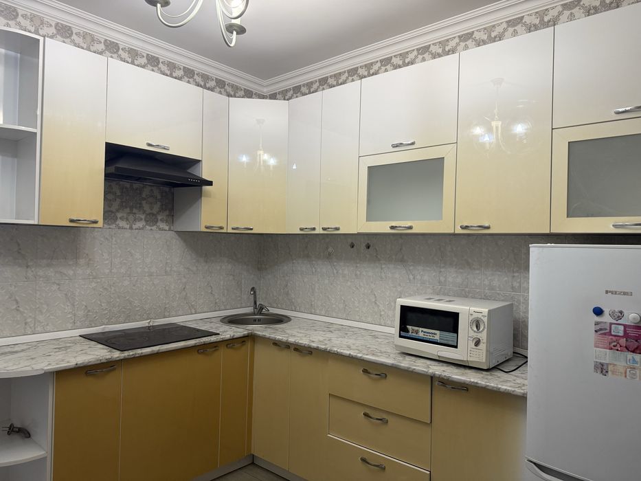 Кухонный гарнитур в комплекте