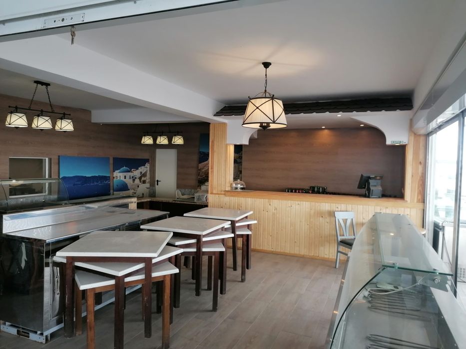 Restaurant / Autoservire de inchiriat langa plaja, Eforie Nord, dotat