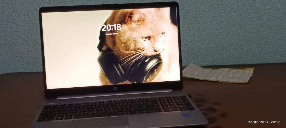 HP konputer dakument karobka xammasi bor