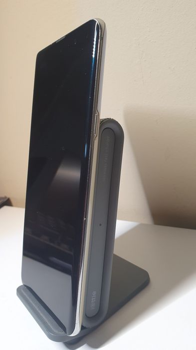 Samsung Galaxy S10 5G • 8/256 • Funcționează perfect • Stare 7/10