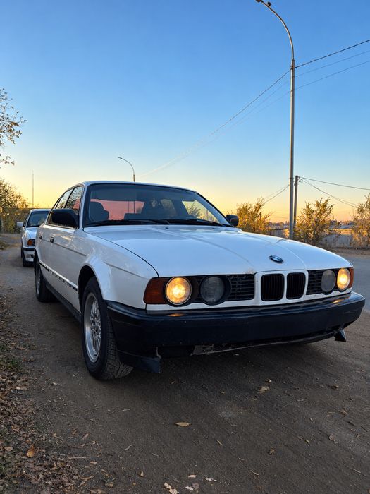 Продам  автомобиль BMW e34 M50 система Bosh
