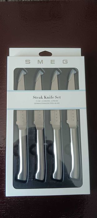 SMEG - Steak knife  set   11 см.