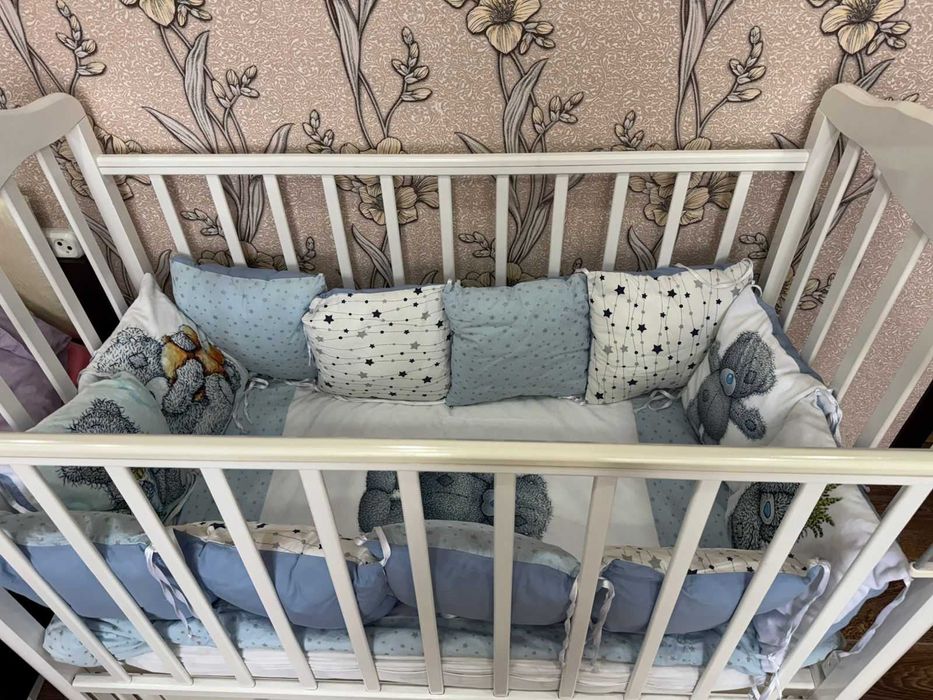 Продам детскую кроватку в хорошем состоянии