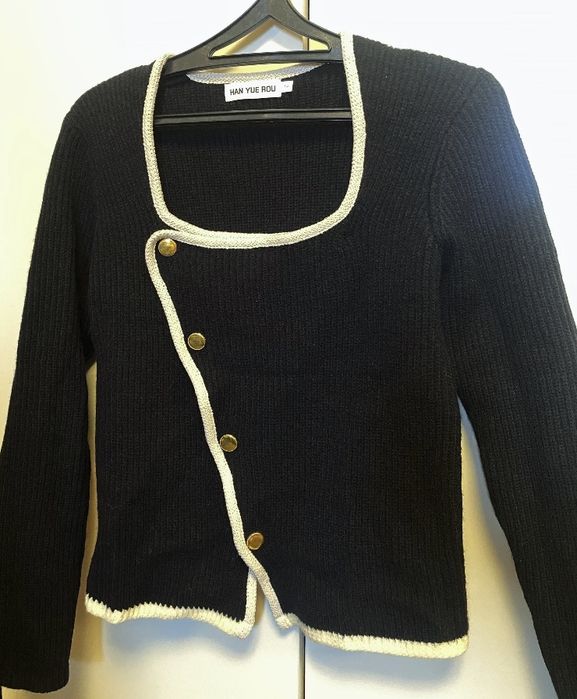 Кофта новая 2500