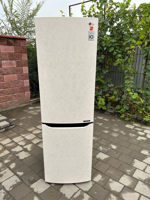 Холодилник с доставкой LG с гарантией