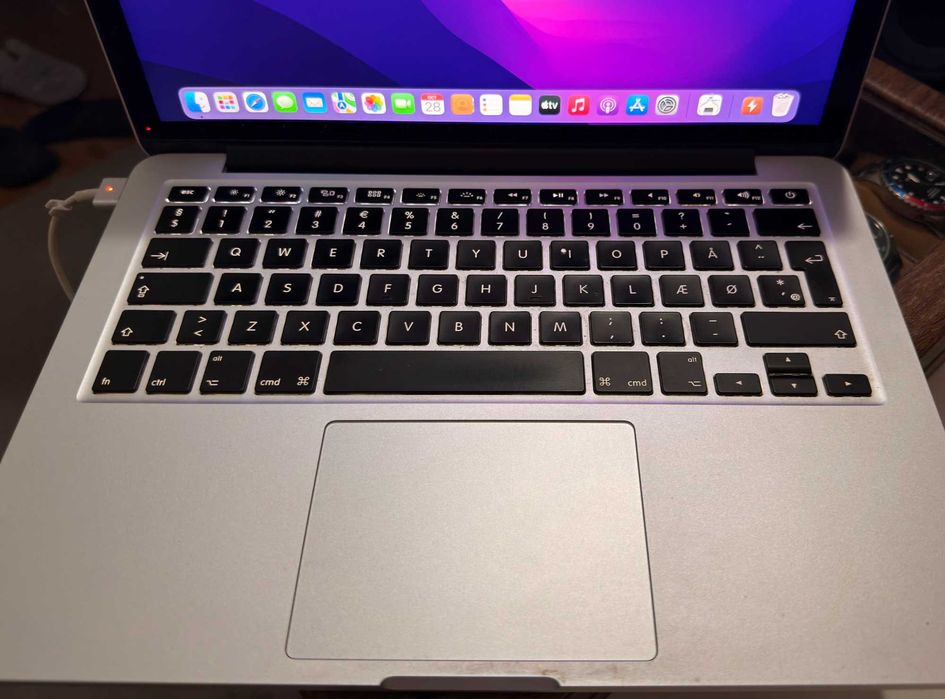 Laptop Apple Macbook PRO Retina - baterie DEFECTA