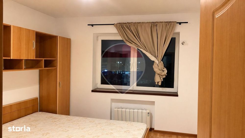De vanzare, 3 camere Rin Grand