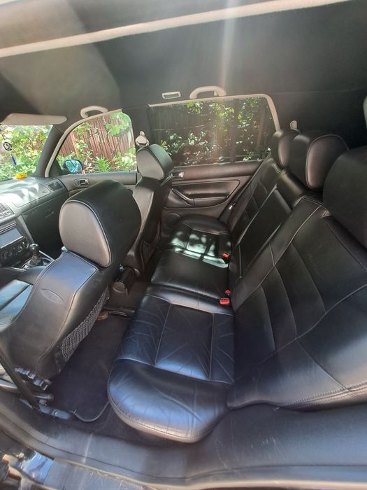 Vând Golf 4 1.6 SR