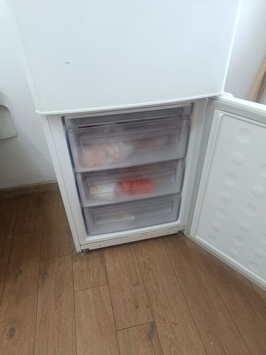 Продам холодильник Самсунг