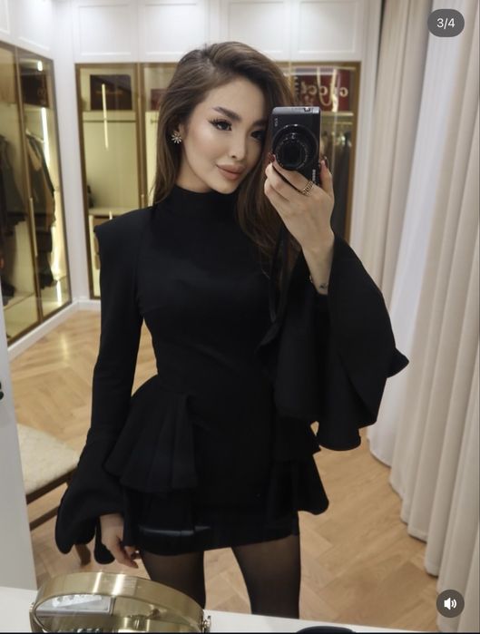 Черное платье , размер м