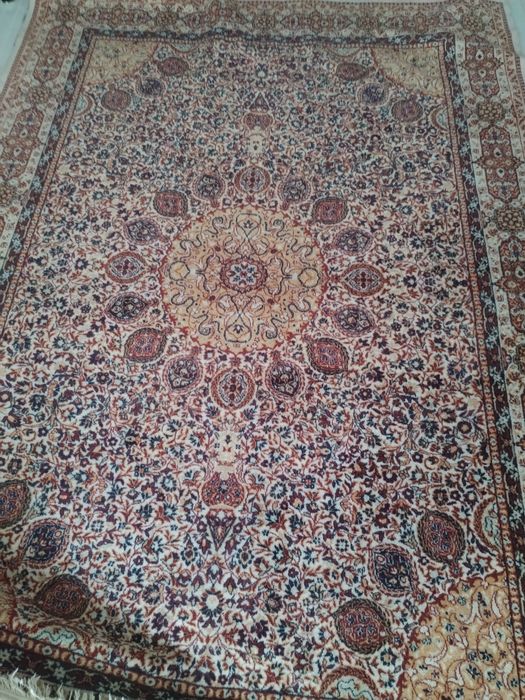 Килемдер сатылады