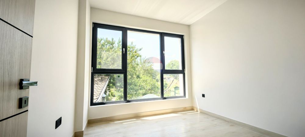 Продава се Тристаен апартамент в Варна, Аспарухово - 71 кв.м за 3092 €/кв.м - Снимка #11