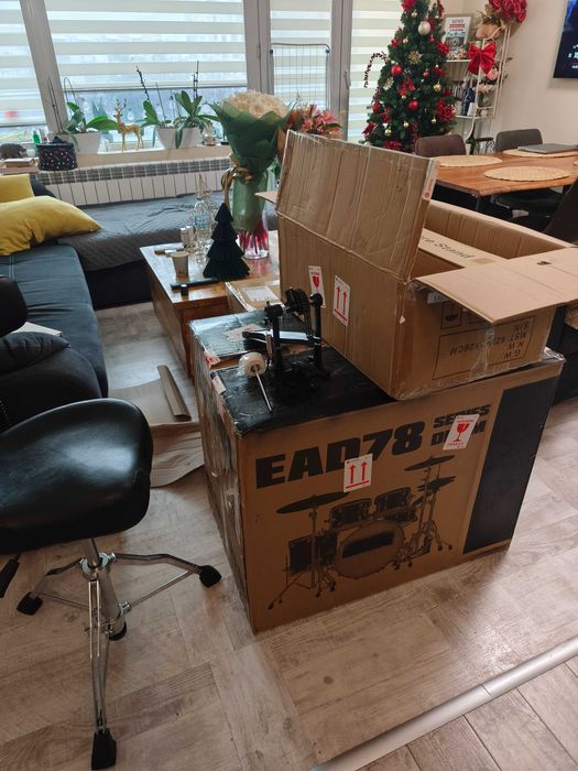 Продавам комплект електронни барабани Phantom D78