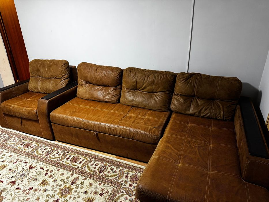 Продам угловой диван